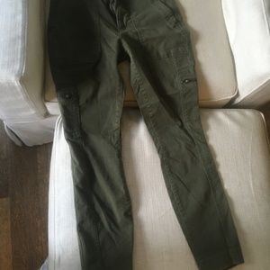 GAP Skinny cargo pants